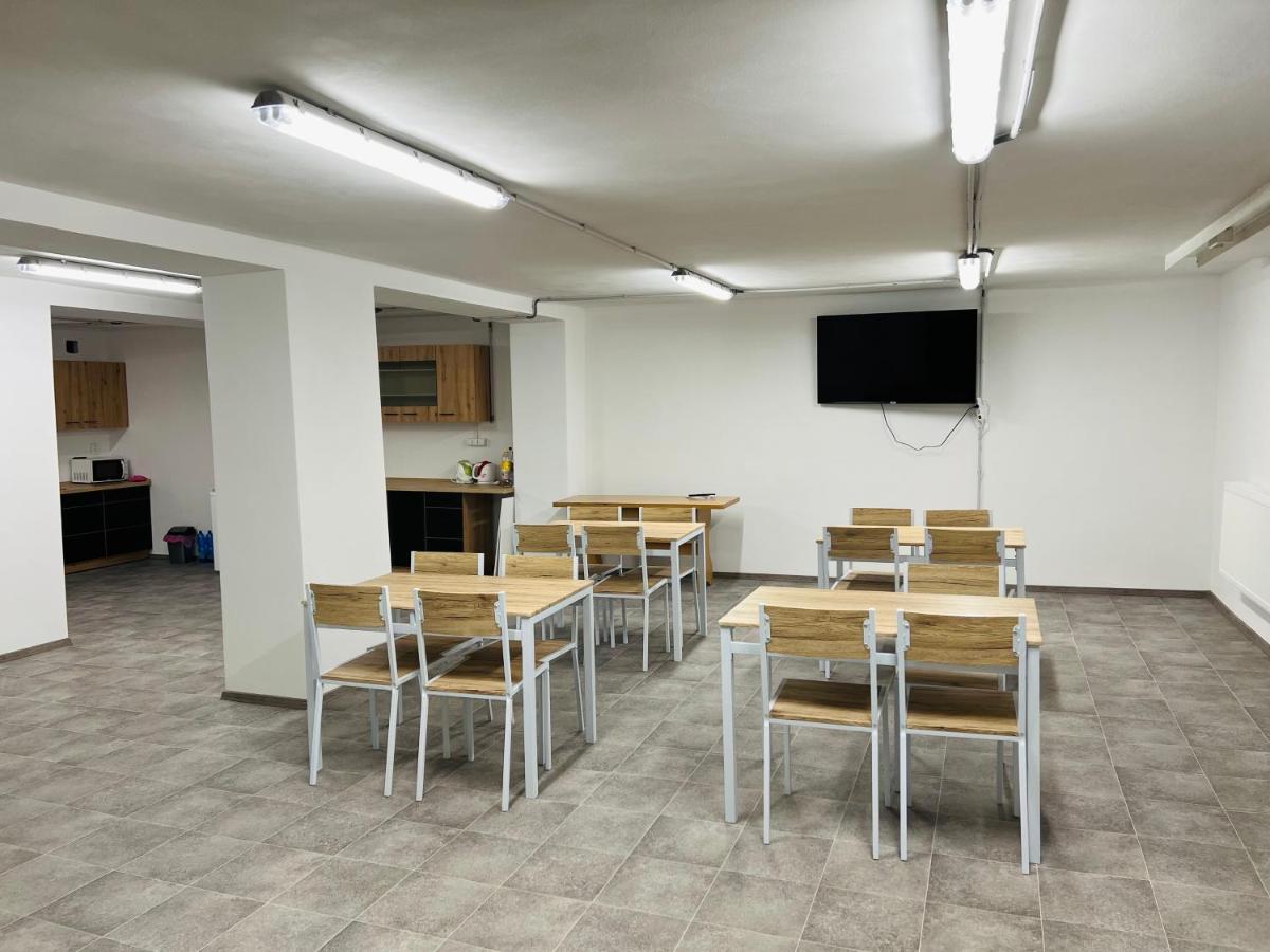 Hostel H18 Bardejov Eksteriør billede