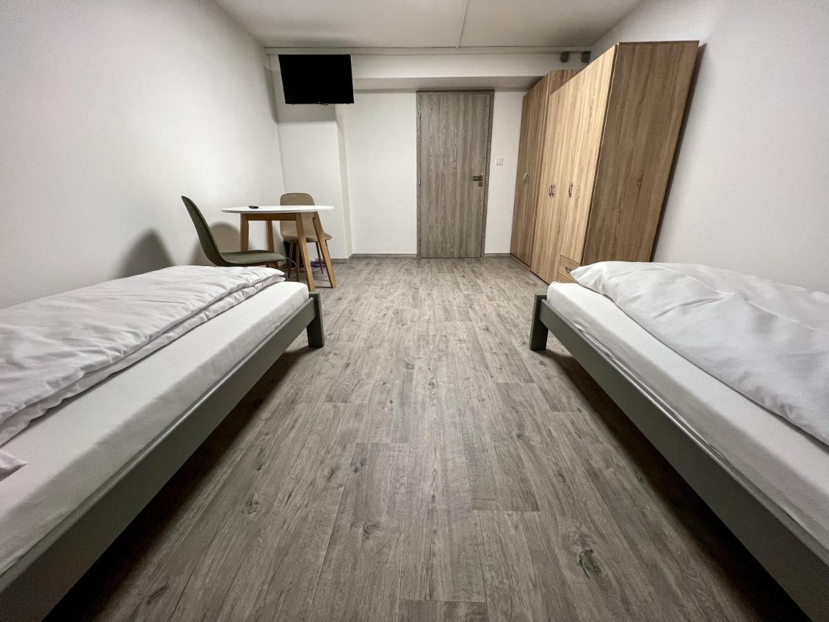 Hostel H18 Bardejov Eksteriør billede