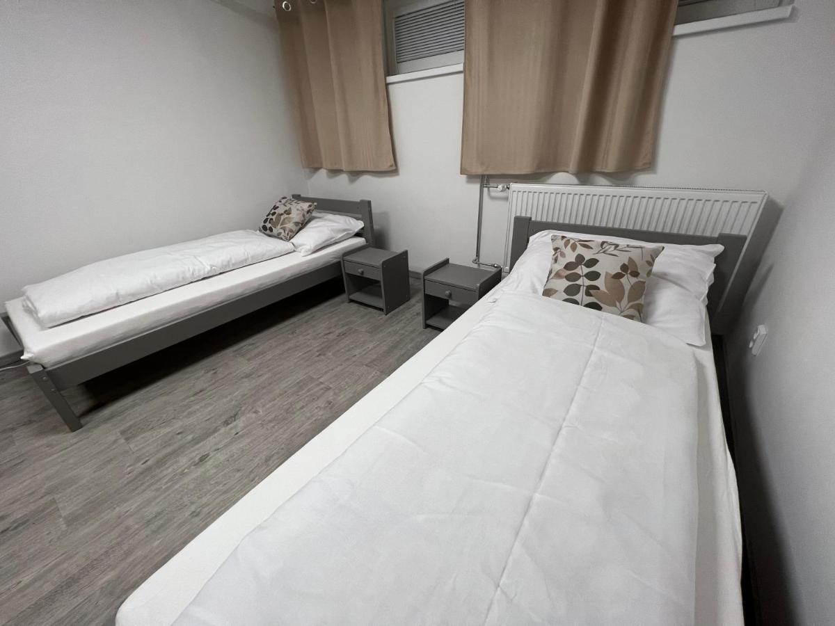 Hostel H18 Bardejov Eksteriør billede