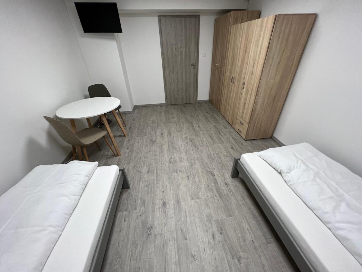 Hostel H18 Bardejov Eksteriør billede