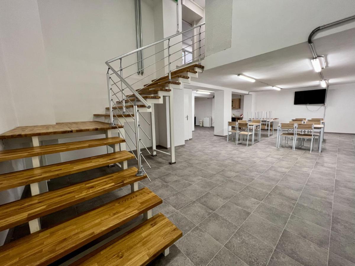Hostel H18 Bardejov Eksteriør billede